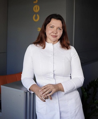 Сологуб Юлия Леонидовна